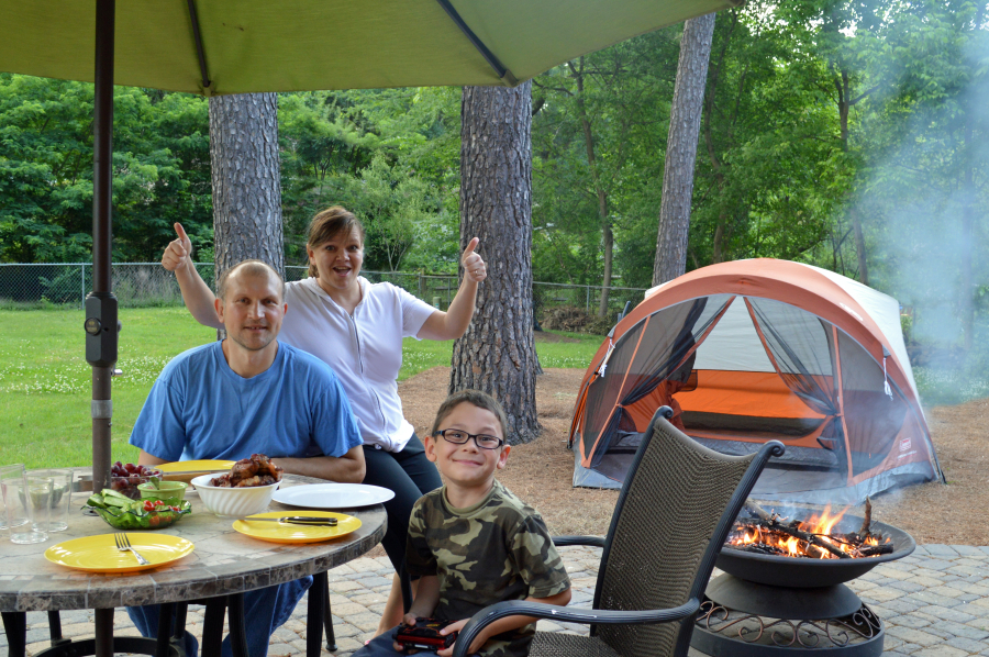 famille au camping les Sables d Olonne 5 etoiles